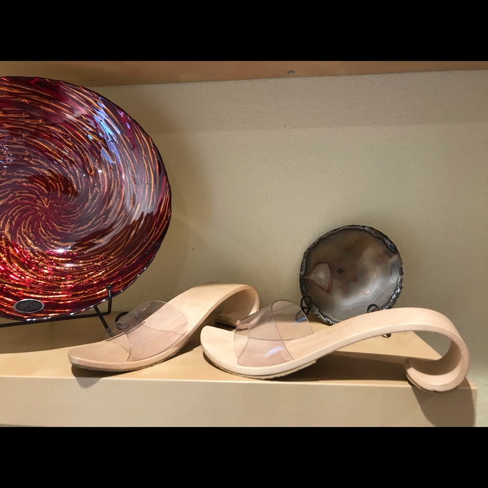 Marita H wave heeled sandal